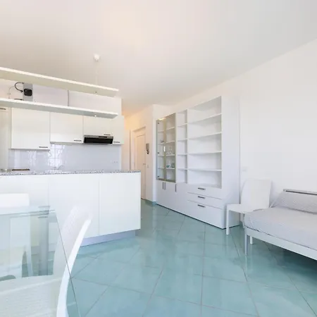 Bilocale Acquamarina - Goelba Διαμέρισμα *